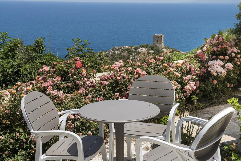 Hotel La Tavernetta Скопелло Экстерьер фото